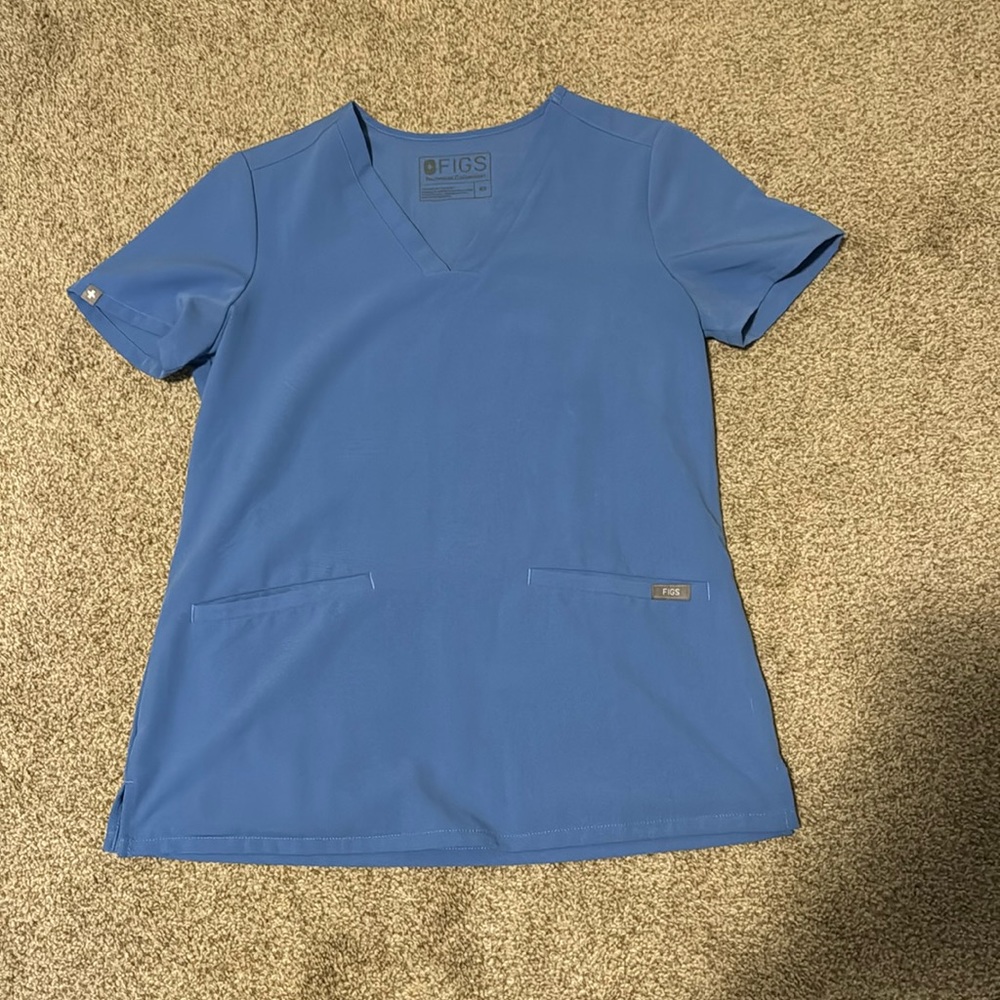 Figs Casma Three-Pocket Scrub Top - Ceil Blue